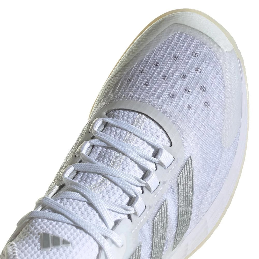 Chaussures Adidas Adizero Ubersonic 4 pour femme blanches