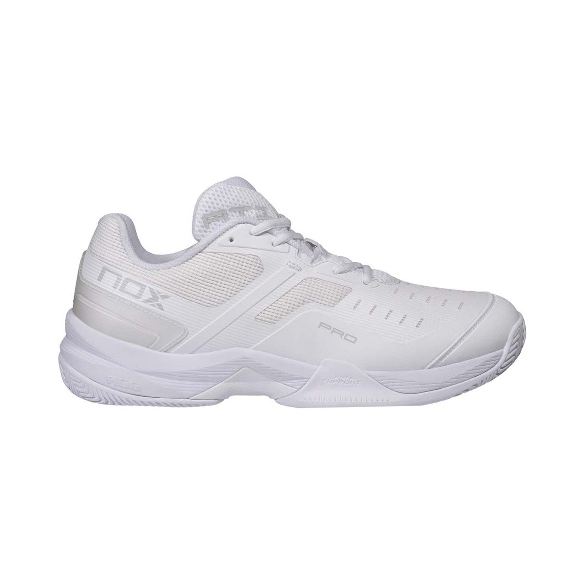 Nox AT10 Pro 2026 White shoes