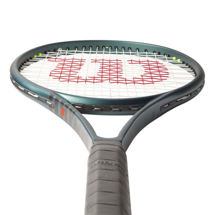 Wilson Blade 100UL V9 (265g) Racket